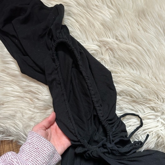 REFORMATION Doria Dress In Black - Picture 6 of 7